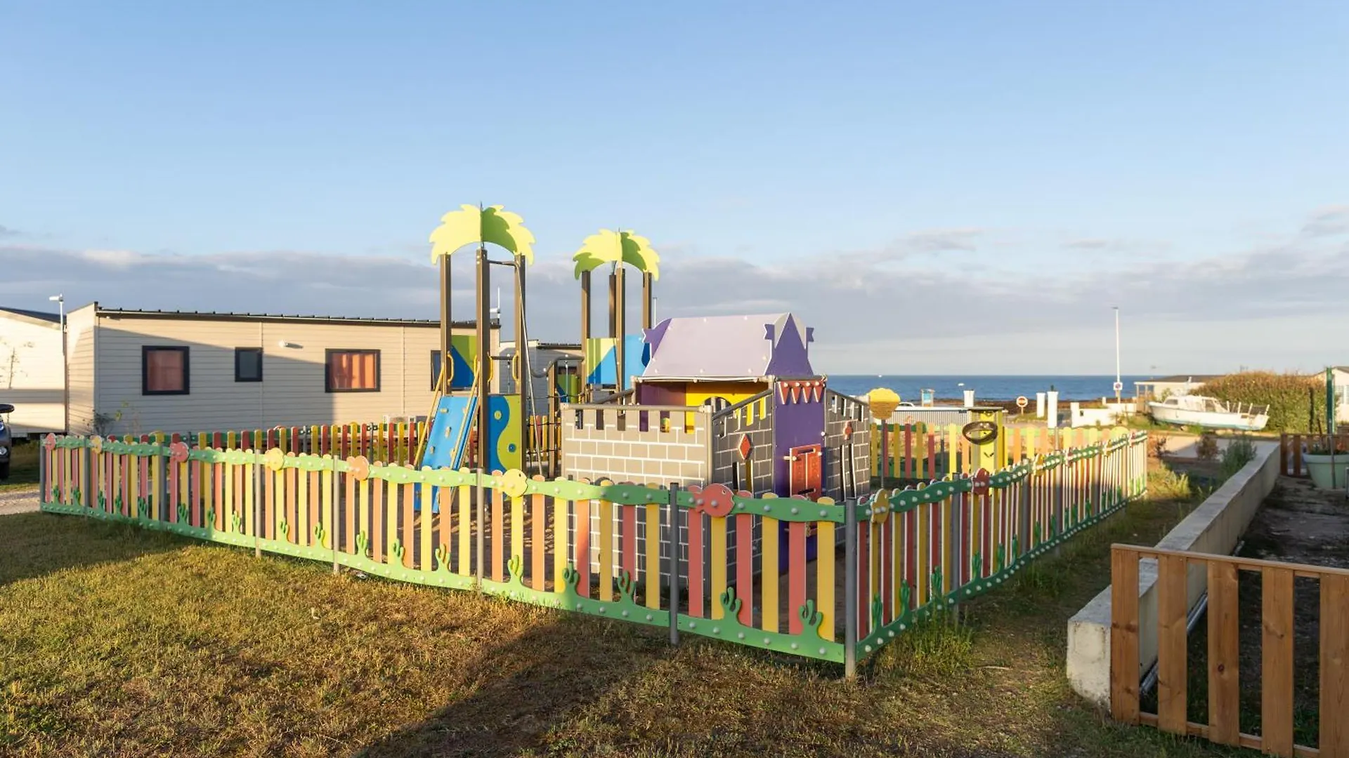 Camping Paradis Baie De Ploemeur 0*,